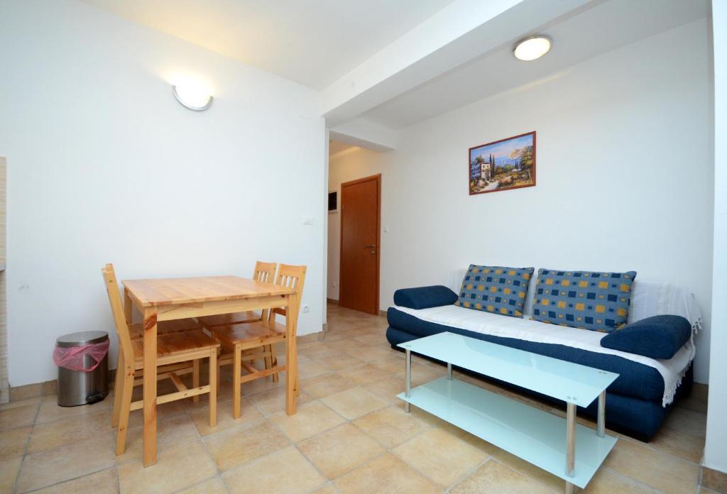 Apartments And Rooms Stipe Podstrana Habitación foto